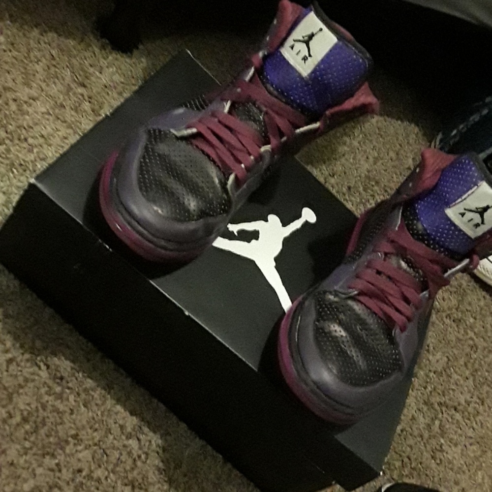 Custom nikeid Jordon ones